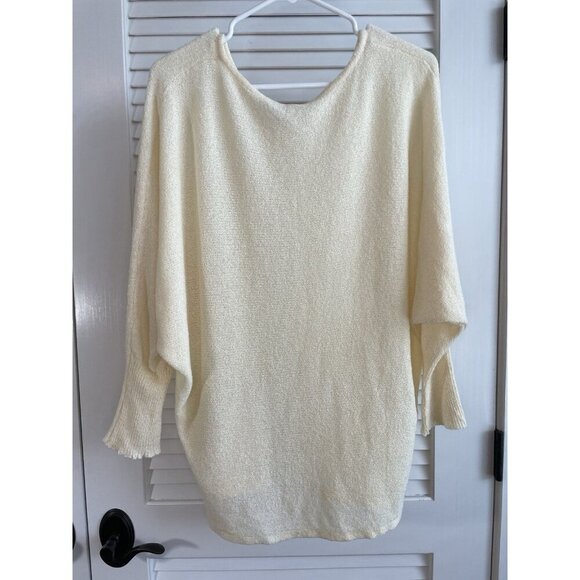 Wishlist Ivory Lightweight Oversized Knit Sweater Women's Size M/L - Picture 2 of 5